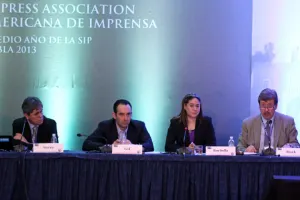 Violencia no calla la boca con leyes, sino con tiros: SIP