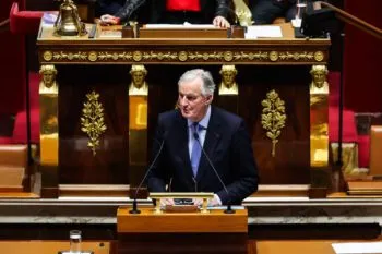 Crisis política en Francia por moción de censura que derriba al gobierno de Michel Barnier