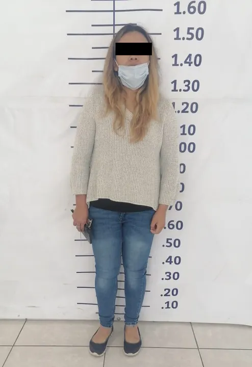 SSPTM DE SAN ANDRÉS CHOLULA DETIENE A MUJER CON DOCUMENTACIÓN APÓCRIFA
