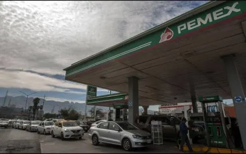Lucha contra “huachicol” favorecerá finanzas de Pemex: Bursamétrica