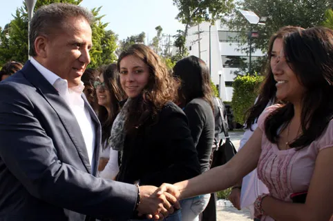 Alista rector BUAP su tercer informe de actividades