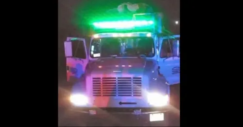 Les roban camión, los matan y tiran en la autopista Huauchinango -Tuxpan