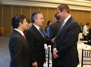 RMV se reúne con participantes de la Alianza para el Gobierno Abierto