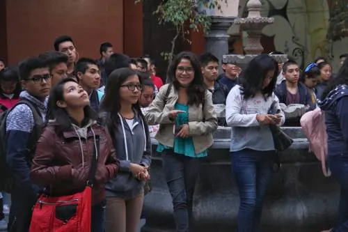 Comunidad preparatoriana de la BUAP regresa a las aulas