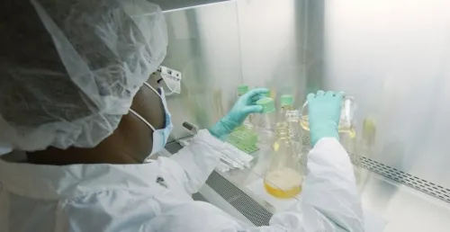Medicamento de Eli Lilly contra la Covid-19 no pasa la prueba en EU
