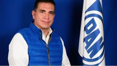 Se deslinda el líder del PAN de San Pedro Cholula de acusaciones de José Juan Espinosa
