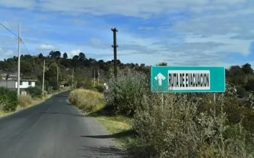 Alertan por pésimas condiciones de rutas de evacuación aledañas al Popocatépetl