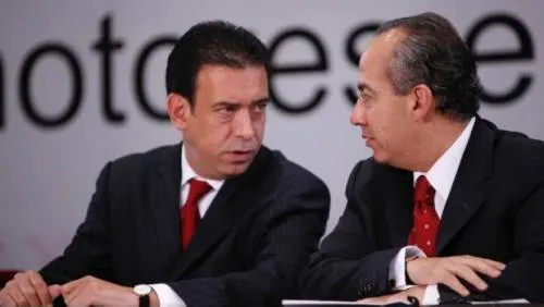 Responde Moreira a Felipe Calderón, lo califica de borracho, usurpador y asesino