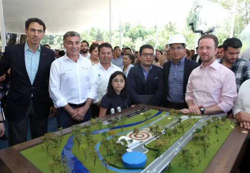 Coloca Tony Gali la primera piedra de la planta potabilizadora “Parque lineal”