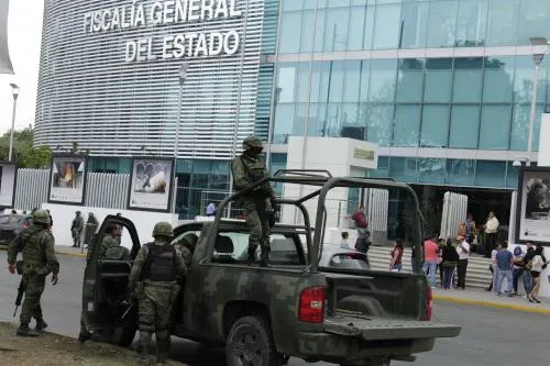 Senador con licencia reveló que está por esclarecerse el crimen de Meztli Sarabia