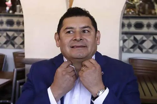 Armenta, los Hipócritas Tuits y la Imposible Operación Cicatriz en Morena Puebla