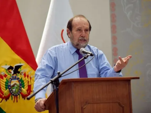 Cae ministro de Salud de Bolivia por corrupción
