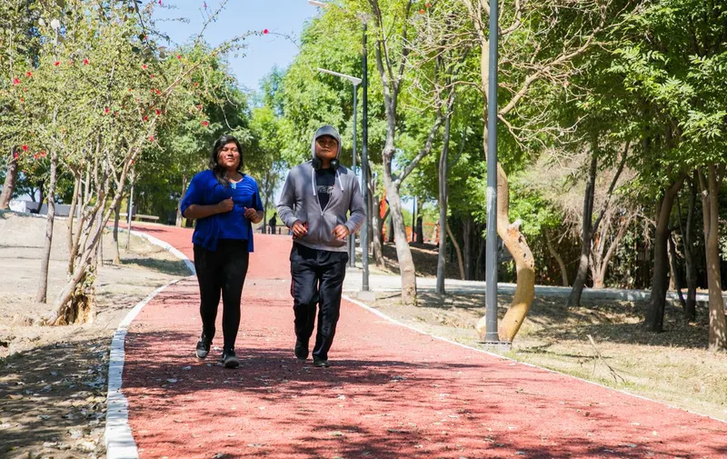 eduardo-rivera-entrega-rehabilitacion-del-parque-centenario-laguna-de-chapulco