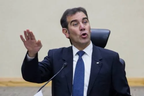 Lorenzo Córdova rechaza financiamiento del crimen organizado en campañas electorales