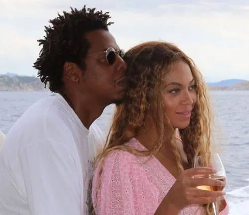 Beyoncé es acusada legalmente de utilizar brujería