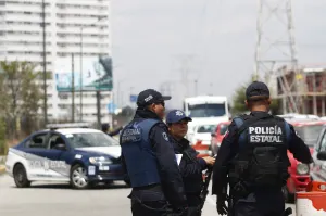 SSP asegura camión con 7 mil litros de hidrocarburo robado