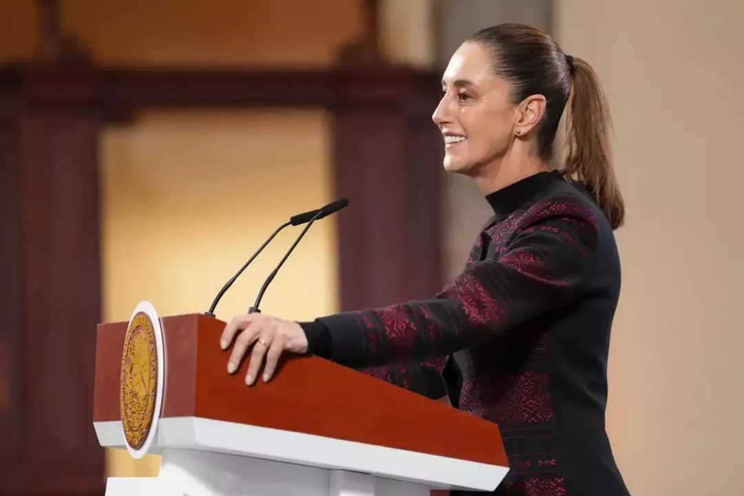 Sheinbaum evita debatir con Noroña por uso de avión privado: “que nos evalúe la gente”
