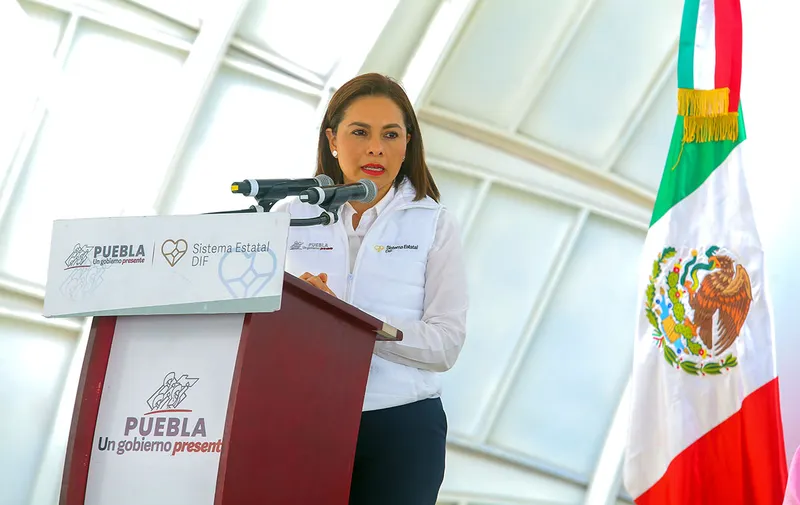 sedif-puebla-entrega-protesis-externas