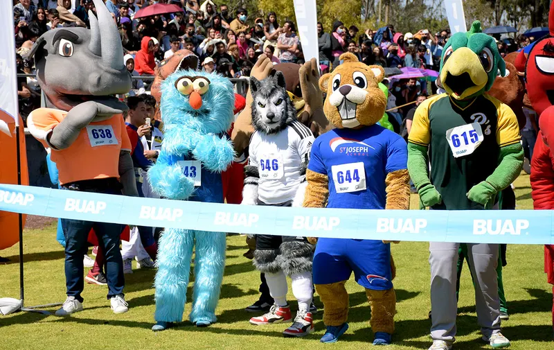 buap-carrera-de-botargas-dia-amor-amistad