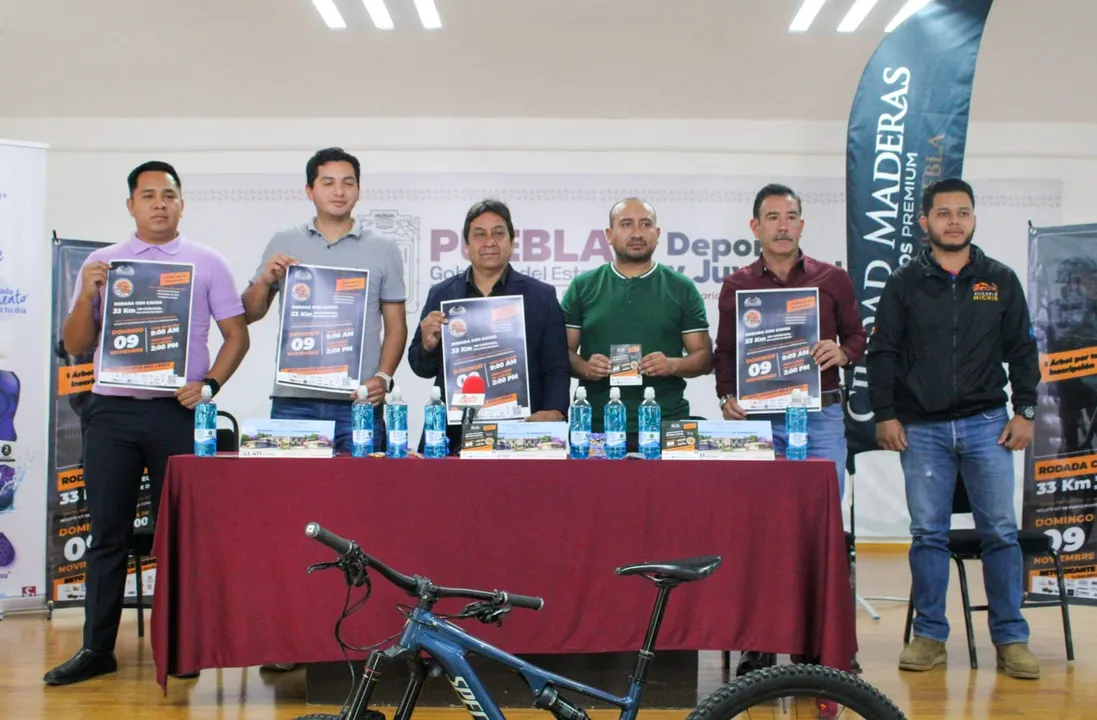 Presentan "Reto Gigante Bike" en el municipio de Libres