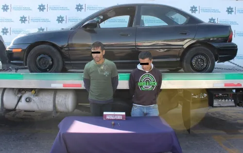 Detuvieron fuerzas municipales de Puebla a pareja por tentativa de robo de vehículo