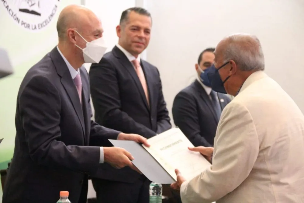 inicio del ciclo escolar 2022-2023 de la ELDP