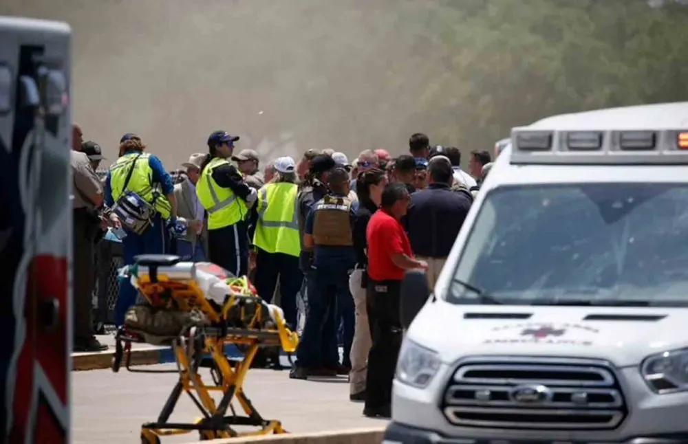 Tiroteo en primaria deja 14 niños muertos en Texas