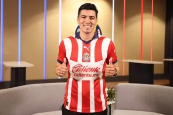 ¡Se acabó la novela! Erick Gutiérrez es oficialmente nuevo jugador de las Chivas
