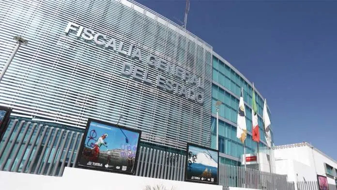 Dos denuncias y ningún escudo