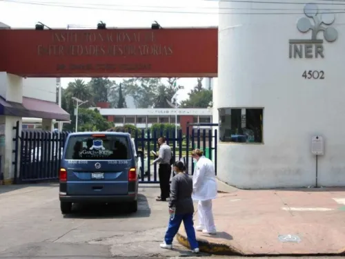 Recibe INER donación de medicamento para tratar Covid-19