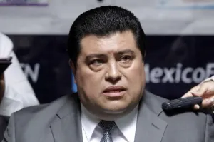 Empresarios exhortan al voto para evitar que políticos decidan elección