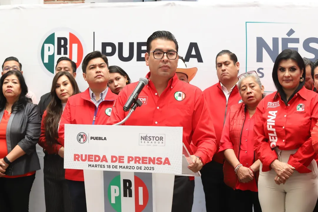 Néstor Camarillo Medina, dirigente estatal y senador de la República por el PRI