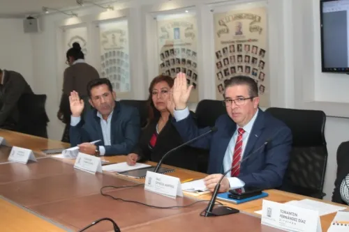 Rinde Informe Anual de Trabajo, la Comisión de Asuntos Metropolitanos