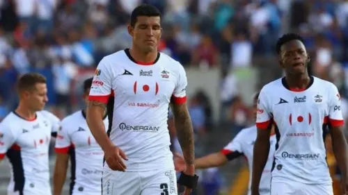 Juez falla a favor de la BUAP y Esparza Ortiz en caso Lobos
