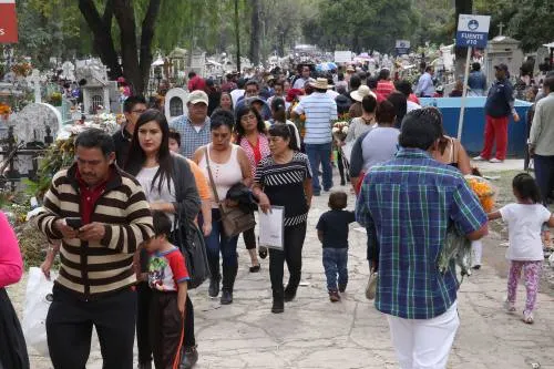 Más de 90 mil personas visitaron el Panteón Municipal