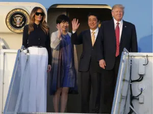 Trump y Abe acuden a club de golf en Florida