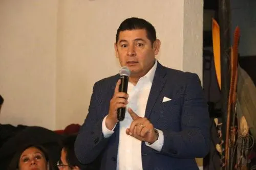 Abren posibilidad de que Armenta sea expulsado de Morena