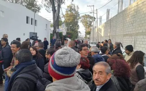 Trabajadores Cobaep realizan paro; exigen pago de prestaciones al 100% y destitución del director