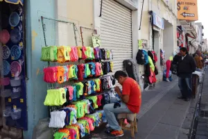 Ayuntamiento de Puebla establece tregua con ambulantes
