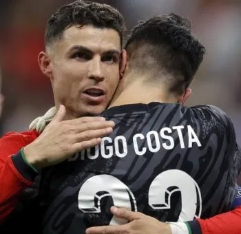 Portugal derrota a Eslovenia por penales y avanza a cuartos de final