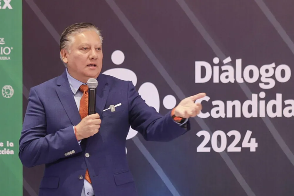 MC denunciará a Eduardo Rivera por usar imagen del Ayuntamiento en campaña