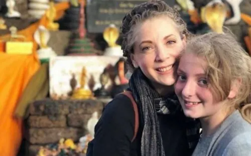 Constanza, hija de Edith González, vivirá con su papá