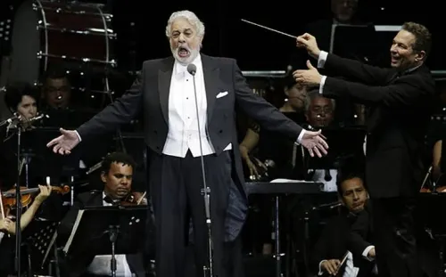 Plácido Domingo agradece al público la cálida recepción en Festival Salzburgo