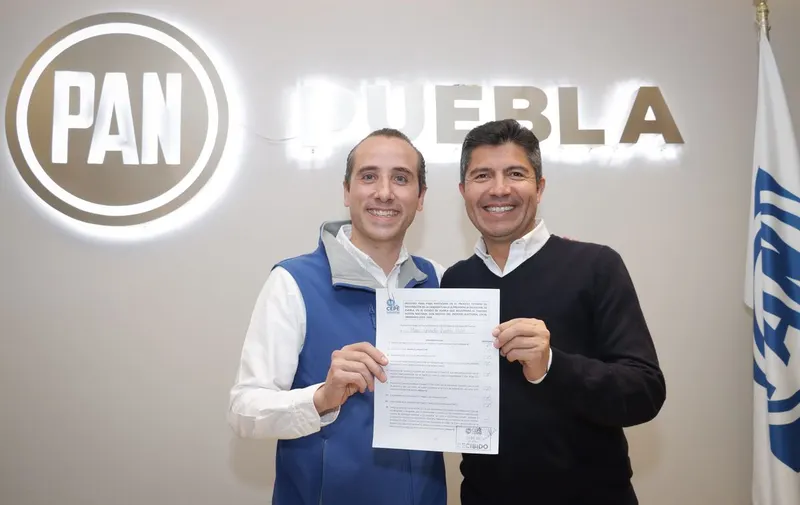 mario-riestra-pina-registro-precandidato-presidencia-municipal