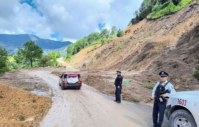 fuerzas-seguridad-lluvia-sierra-norte