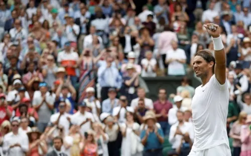 Nadal avanza a cuartos de final en Wimbledon