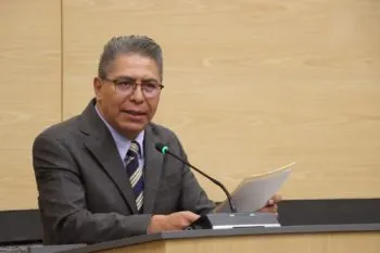 Congreso de Puebla analiza renuncias en Esperanza y Tepeyahualco; alistan consejos municipales