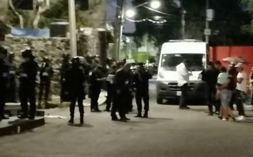 Balacera en carnaval de Iztapalapa deja un muerto y 10 heridos