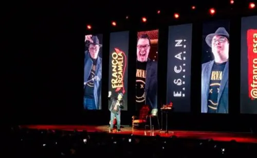 Franco Escamilla llega al cine con su “Stand Up Comedy”