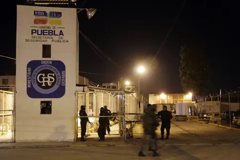 Hierba verde y diversos objetos, saldo del operativo en San Miguel